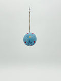 Boule de Noël en Coton Mâché