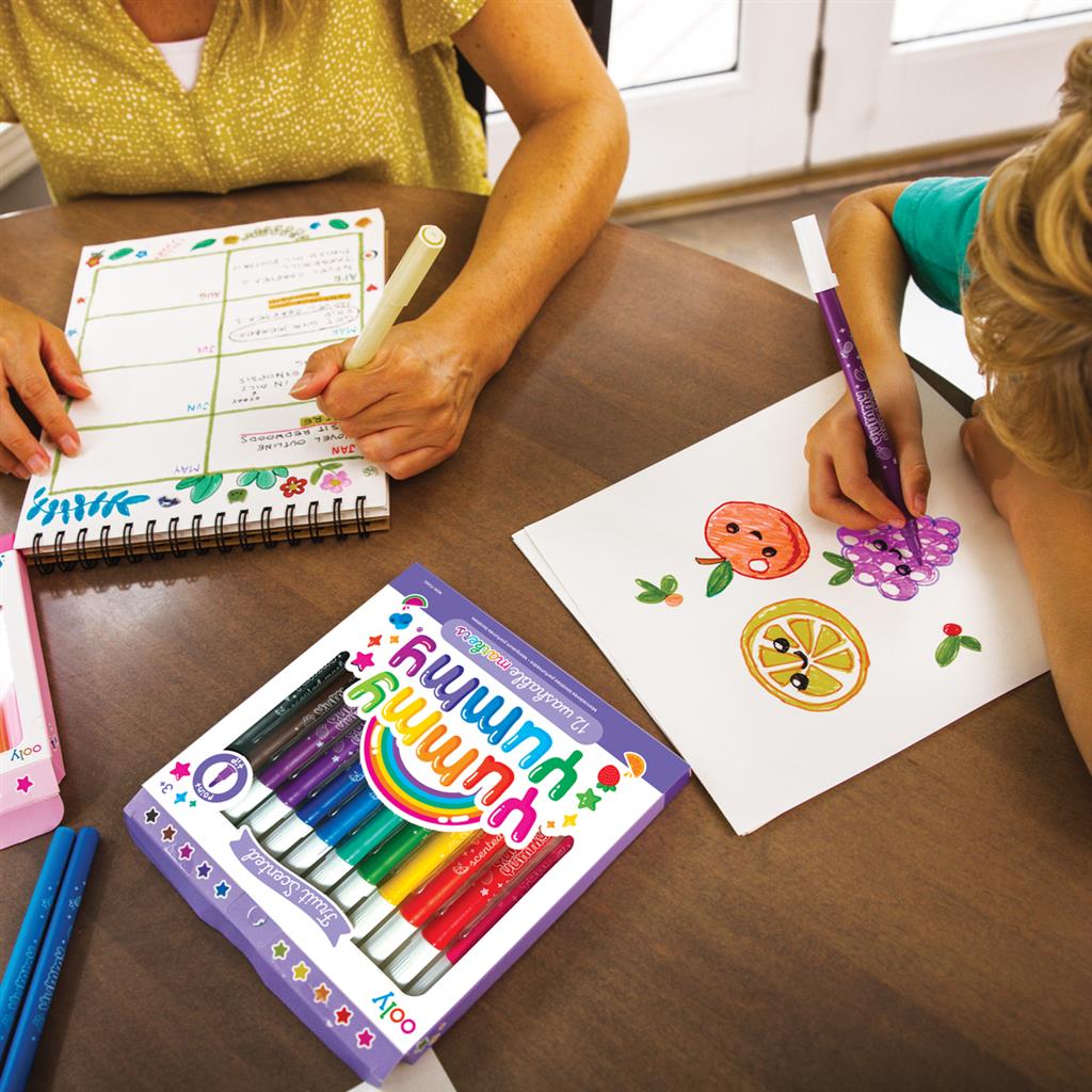 Set of 12 Scented Markers