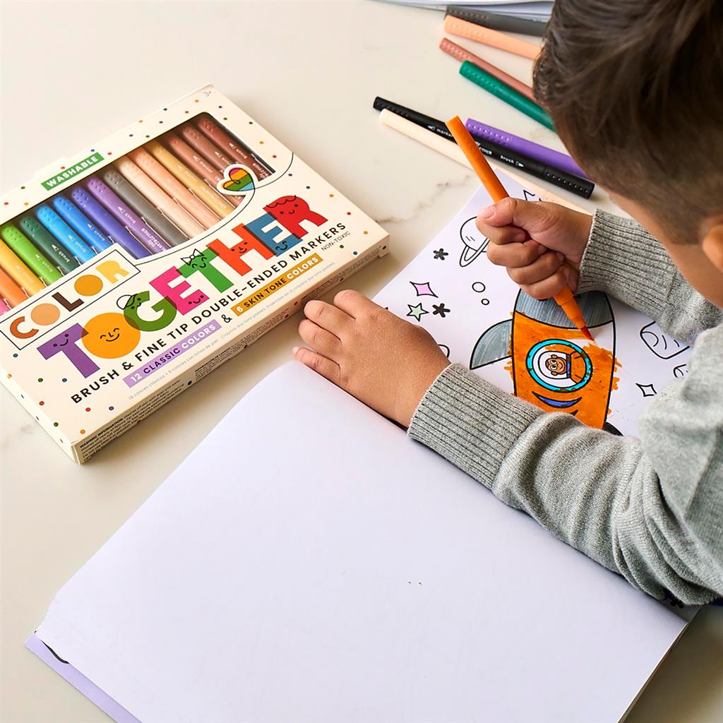 Set of 18 Multicolored Felt-Tip Pens