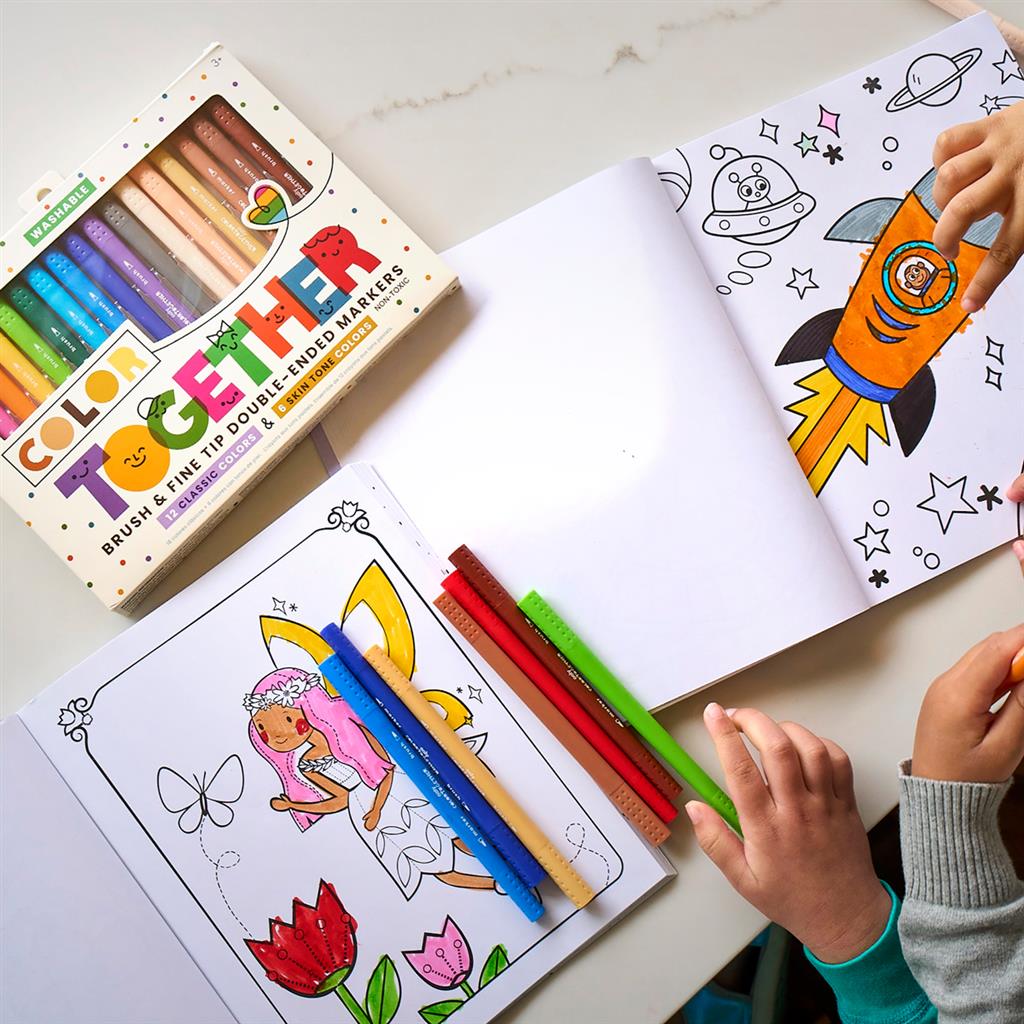 Set of 18 Multicolored Felt-Tip Pens