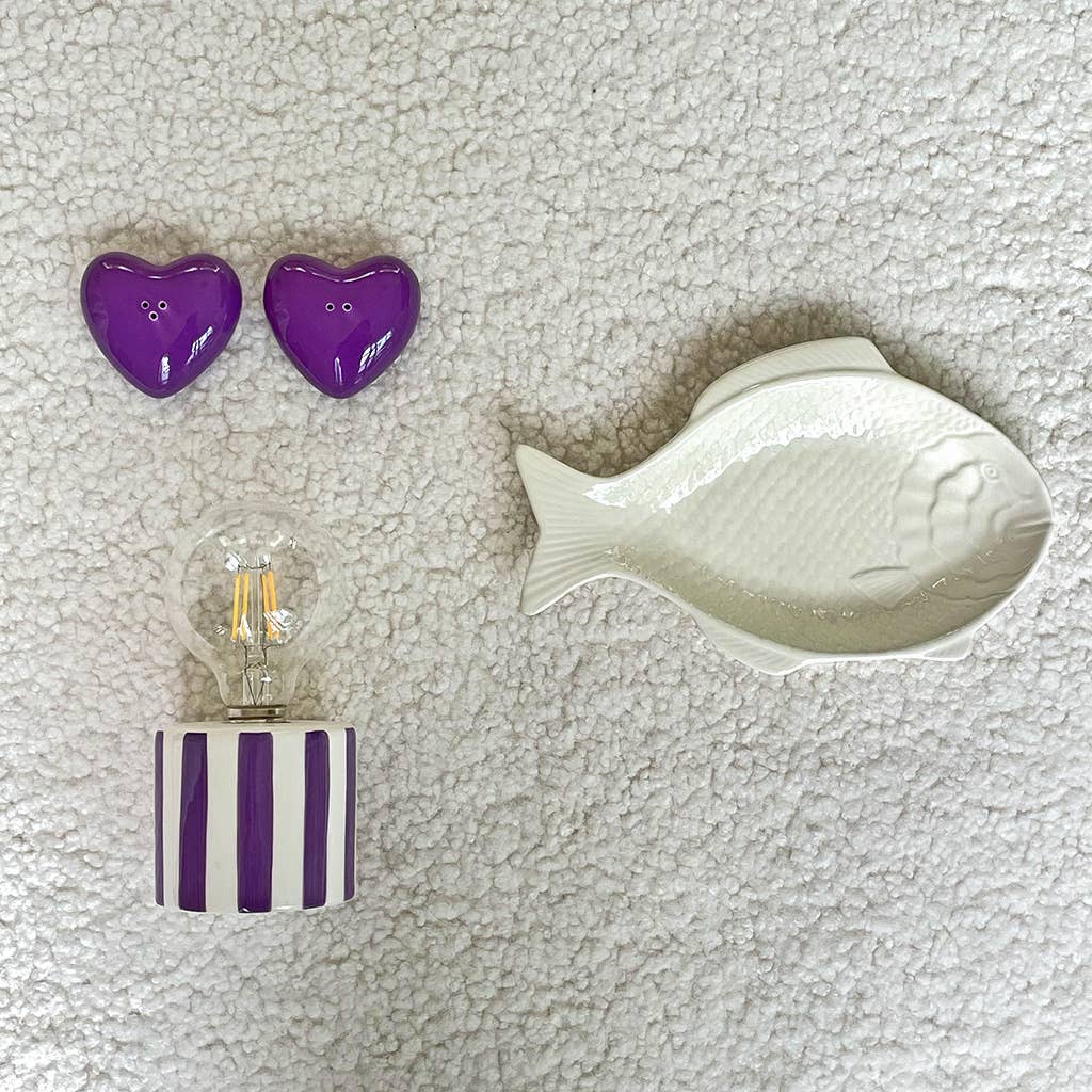 Purple heart salt and pepper set W7 D6.5 H2cm