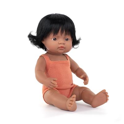 ML Poupées: POUPÉE FILLE LATINO-AMERICAINE 38cm, avec barboteuse rose saumon, parfumée vanille, imperméable, poupée sexuée, en résine, en boîte cadeau 11x41x22cm. Made in Spain, 3+