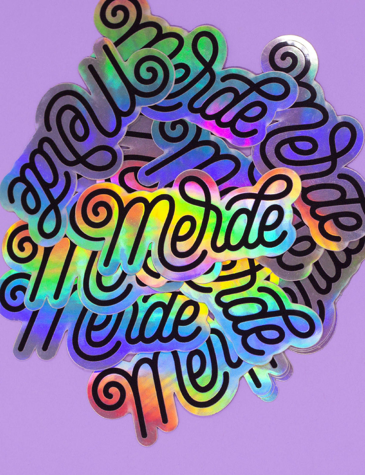 Adesivo olografico con scritta "Merda"