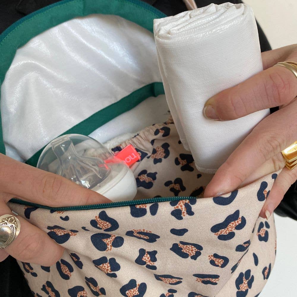 Sac banane à langer - All over Léopard