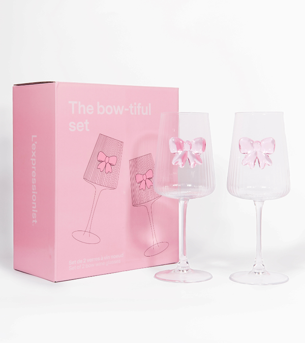 Set of 2 knot wine glasses