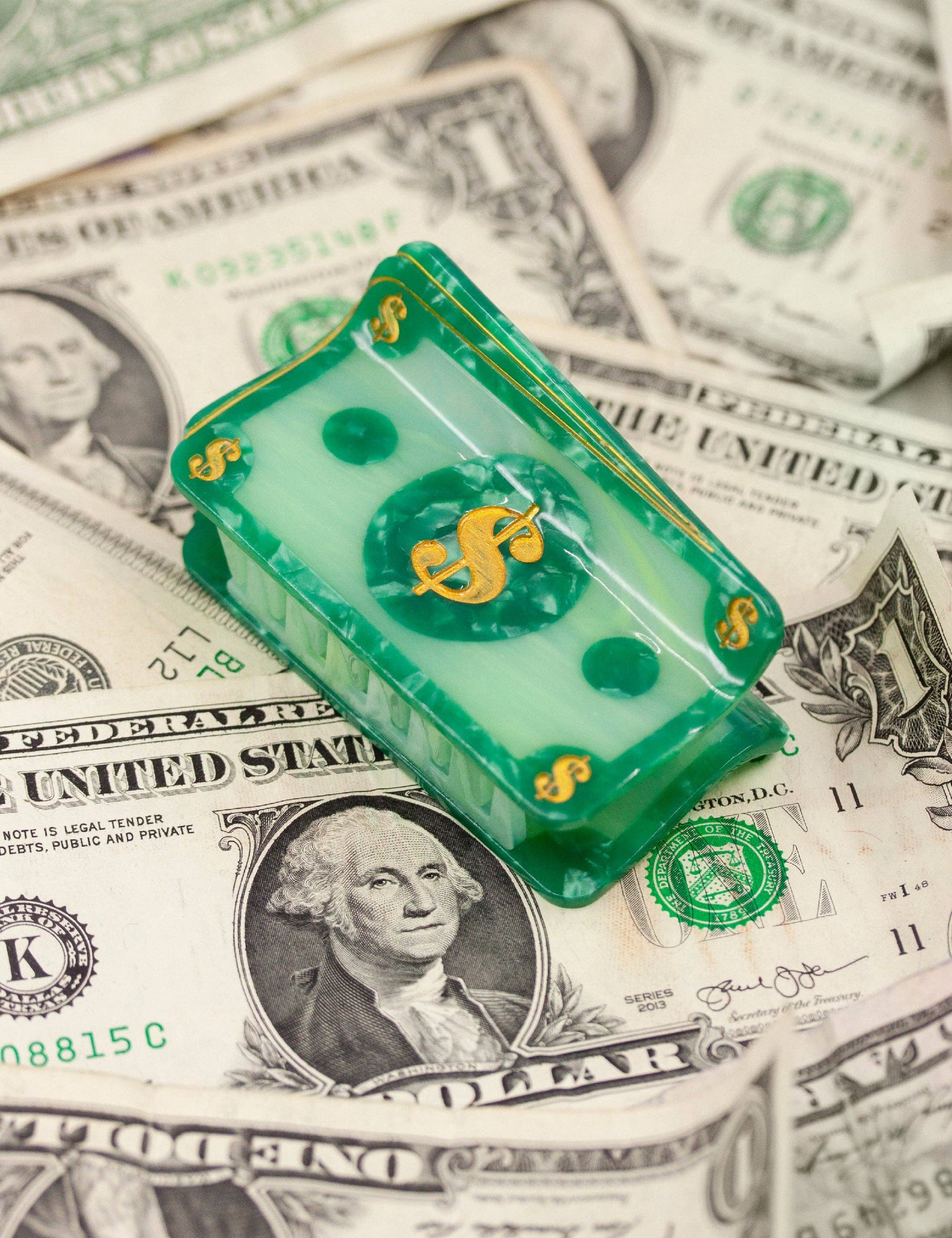 "Manifesting" – la thune dollar Pince à cheveux design soigné | Joanna Behar – vue 2