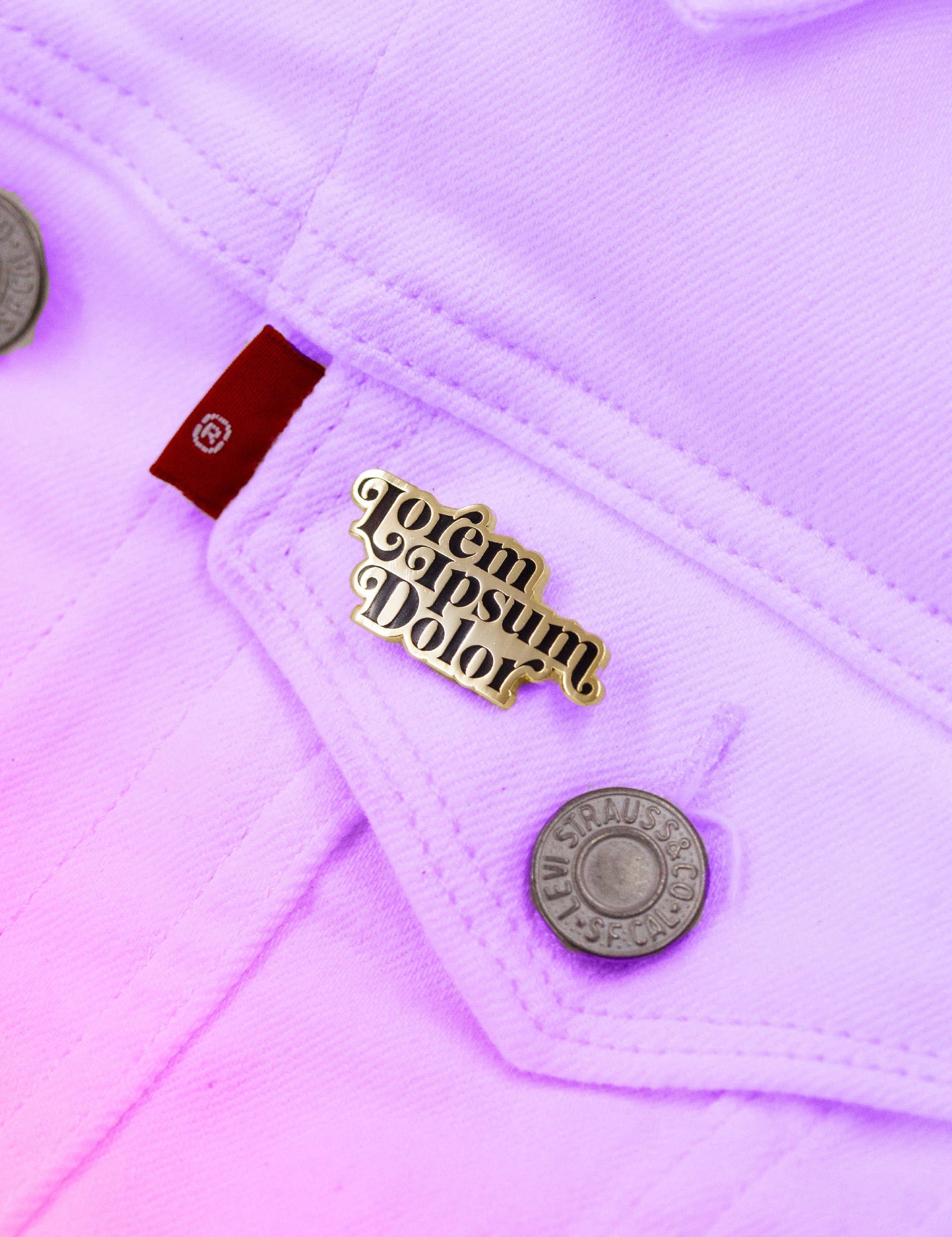 Épinglette – créateur en émail dur Lorem ipsum dolor | Joanna Behar