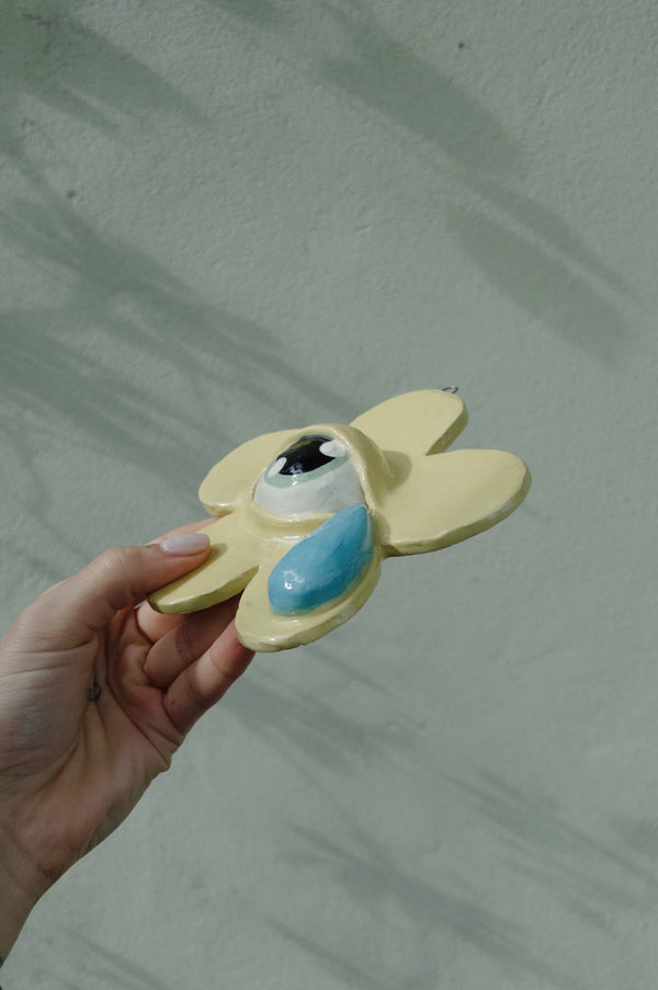 crying flower (yellow)