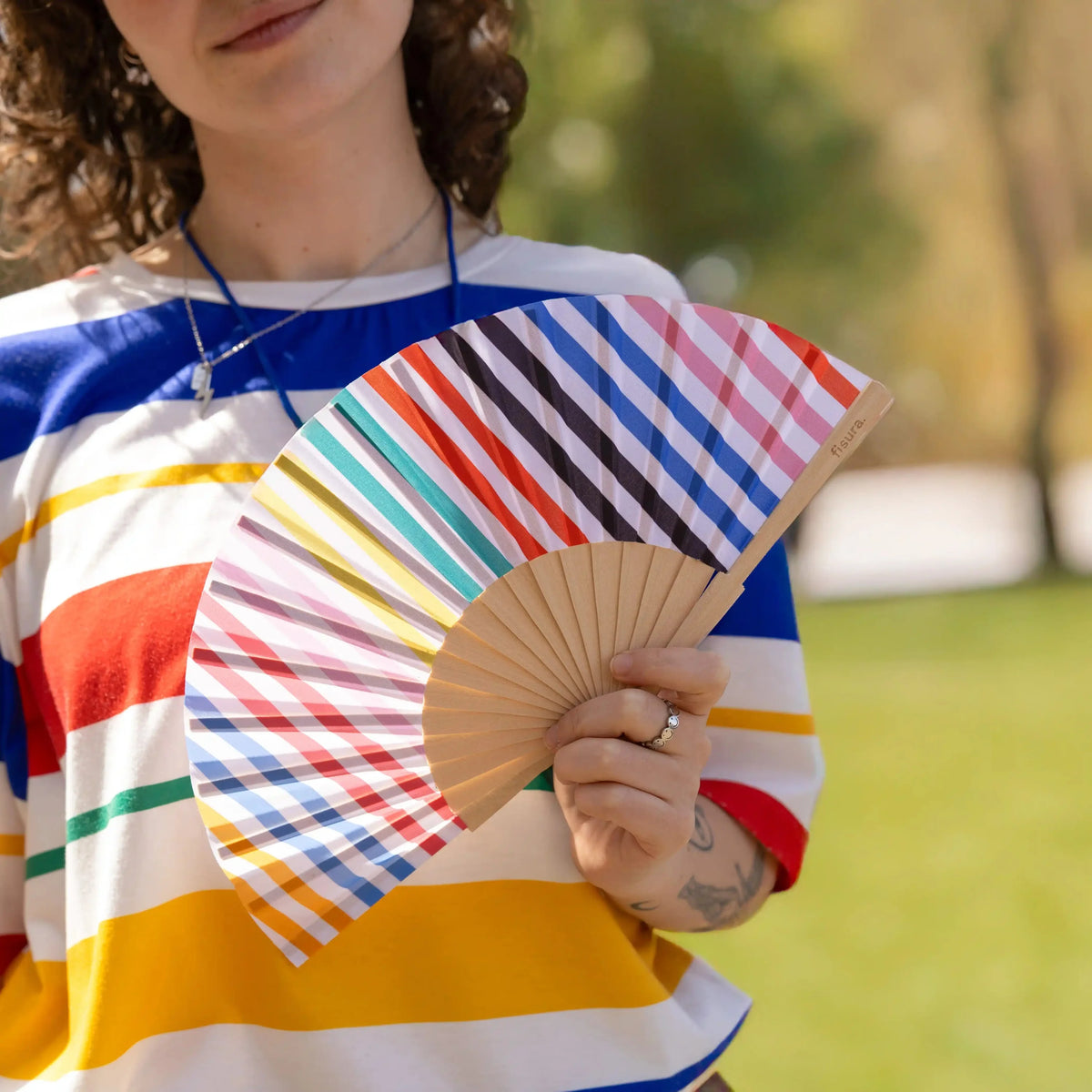 Éventail Mini Multicolore à Rayures