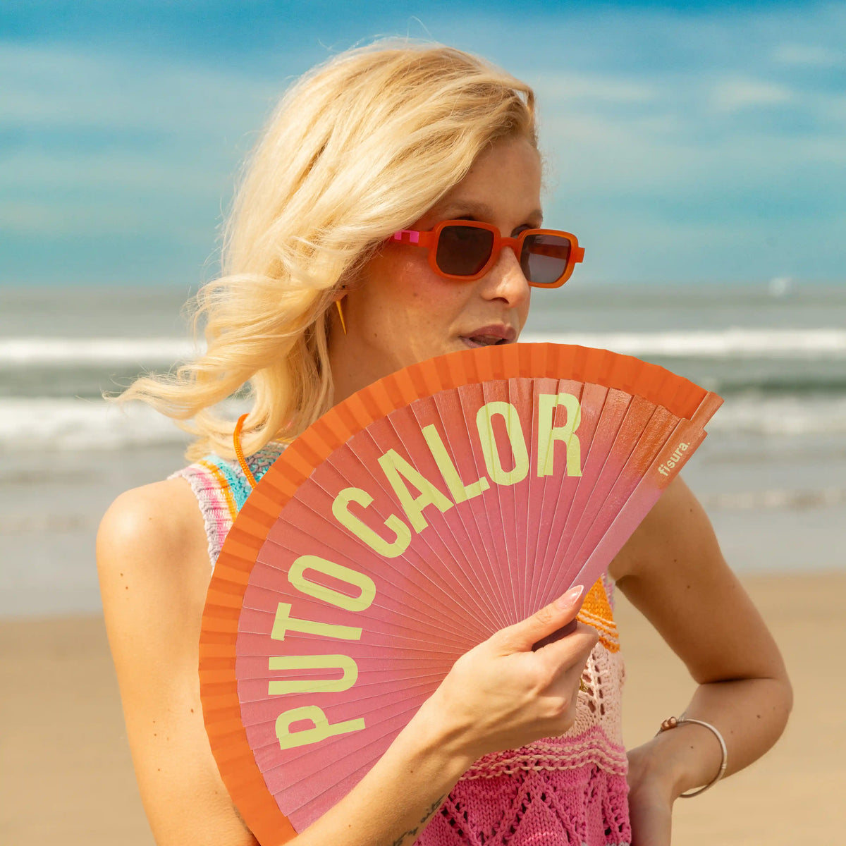 "Puto calor" gradient orange printed fan