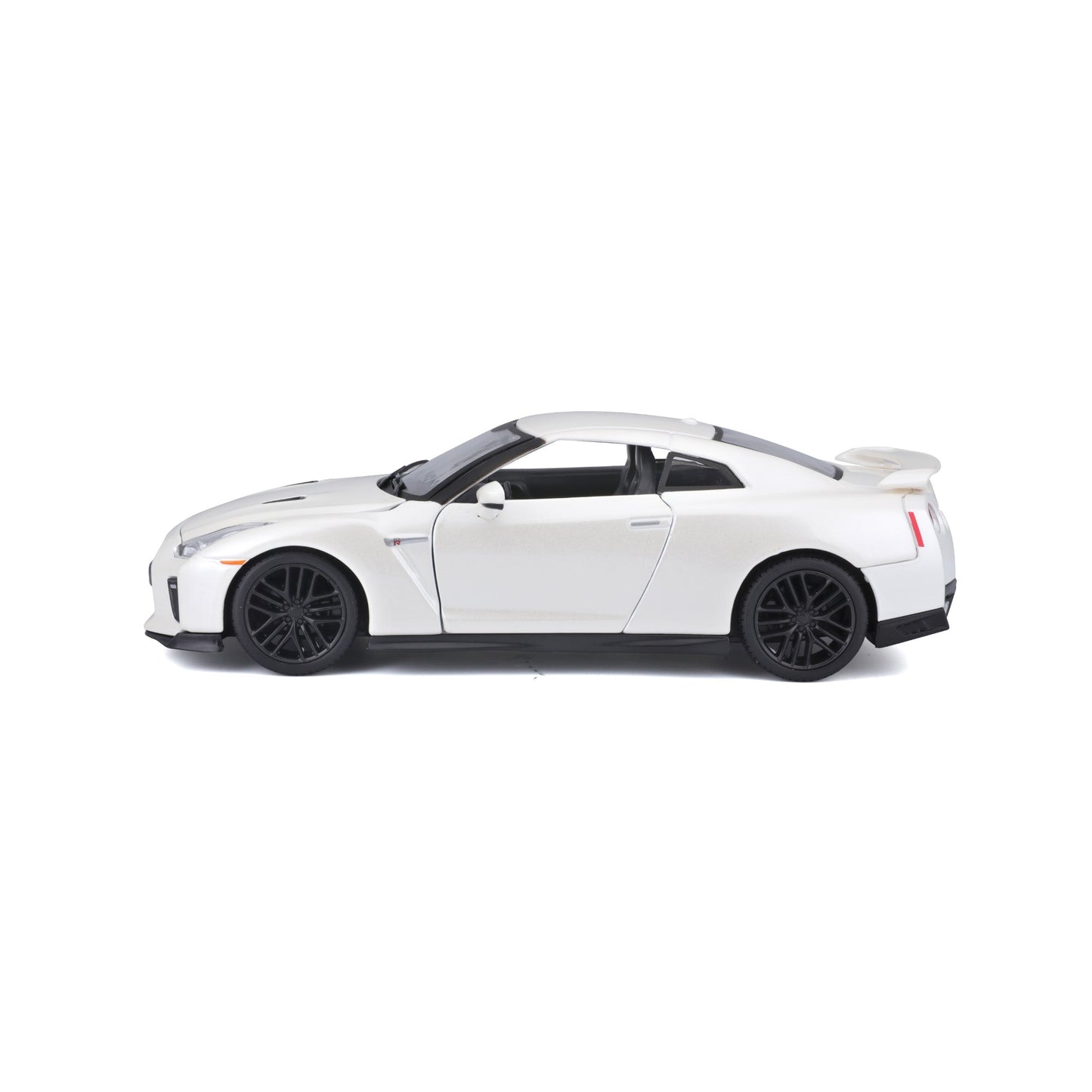 1:24 NISSAN GT-R 2017 BLANC