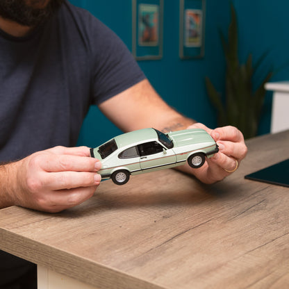 1:24 LIGHT GREEN 1982 FORD CAPRI