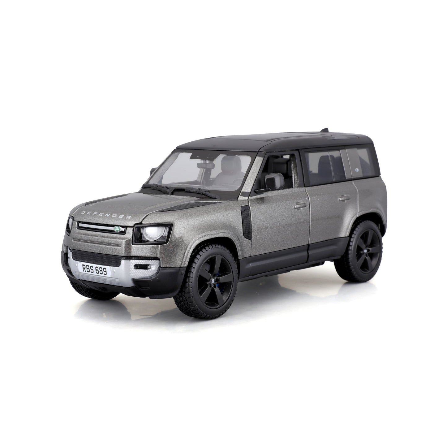 1:24 2022 LAND ROVER DEFENDER SILVER