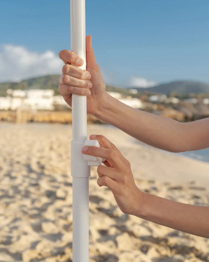 Beach canopy with sand pockets – SUNGOLD
