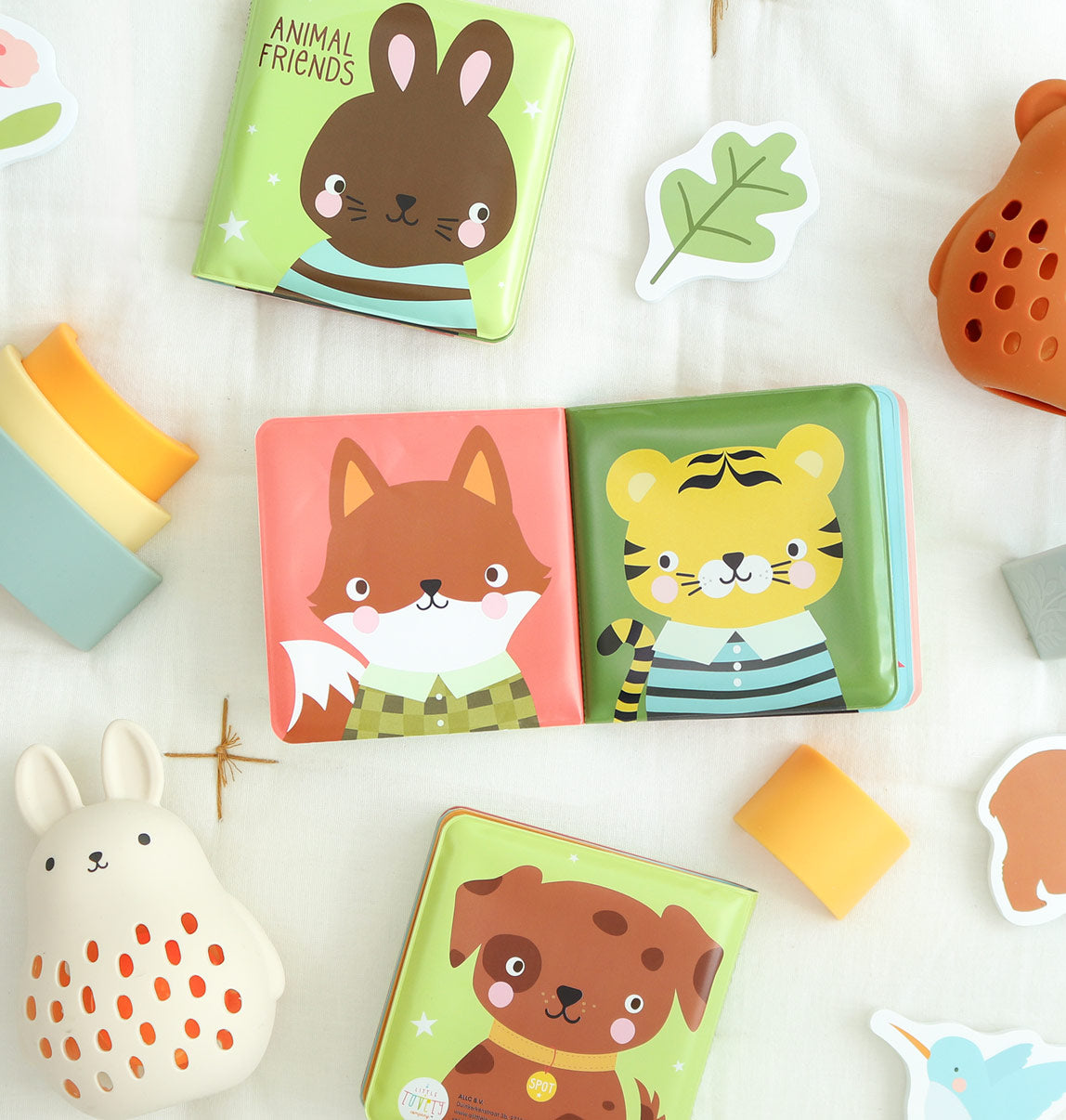 Livre de bain - Amis des animaux – vue 2 – A Little Lovely Company