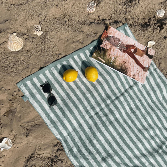 Cotton Beach Towel - Green - Resort Stripe - 135 x 65 cm