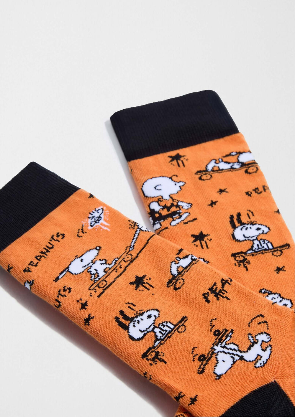 BeSnoopy Skate Orange Socks