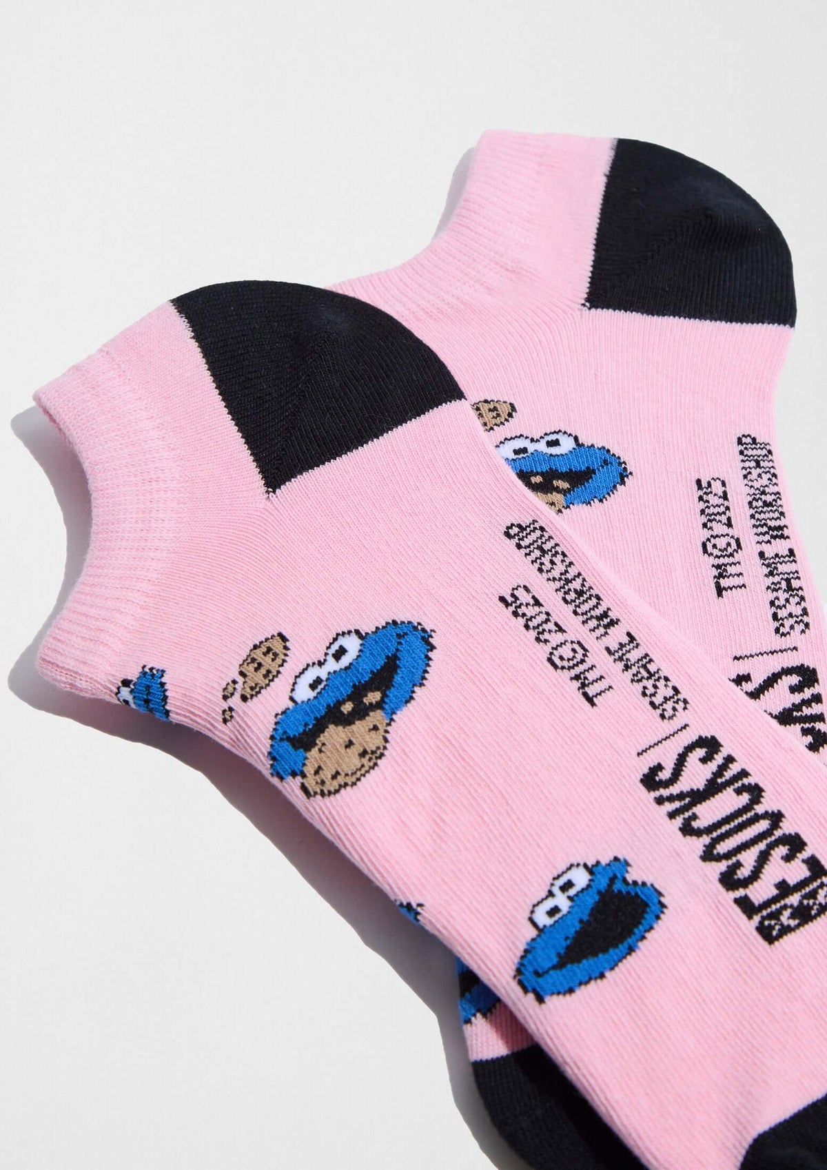 BeSesameStreet Cookie Monster Pink Ankle