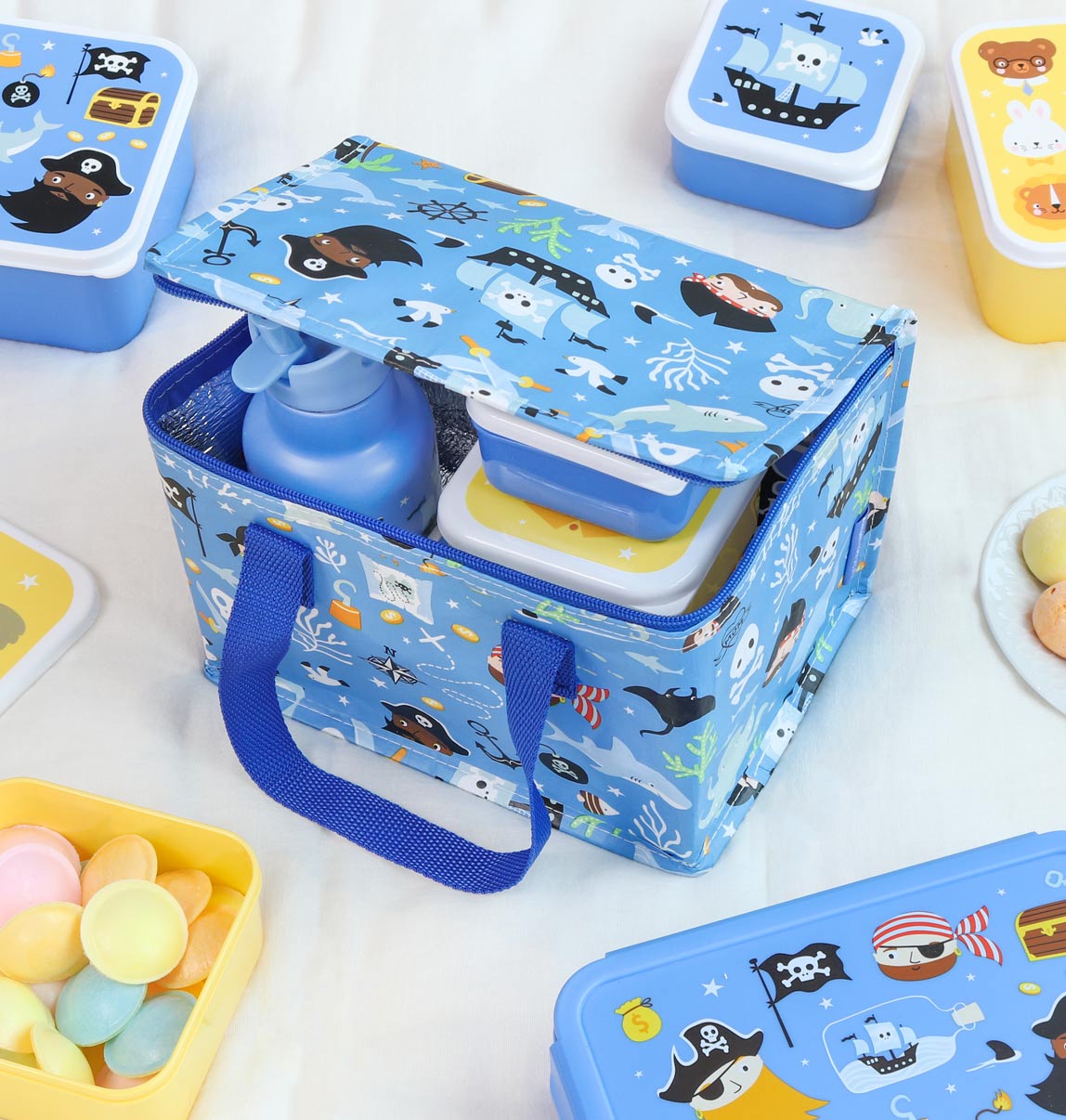 Sac isotherme enfant - Pirates – vue 5 – A Little Lovely Company