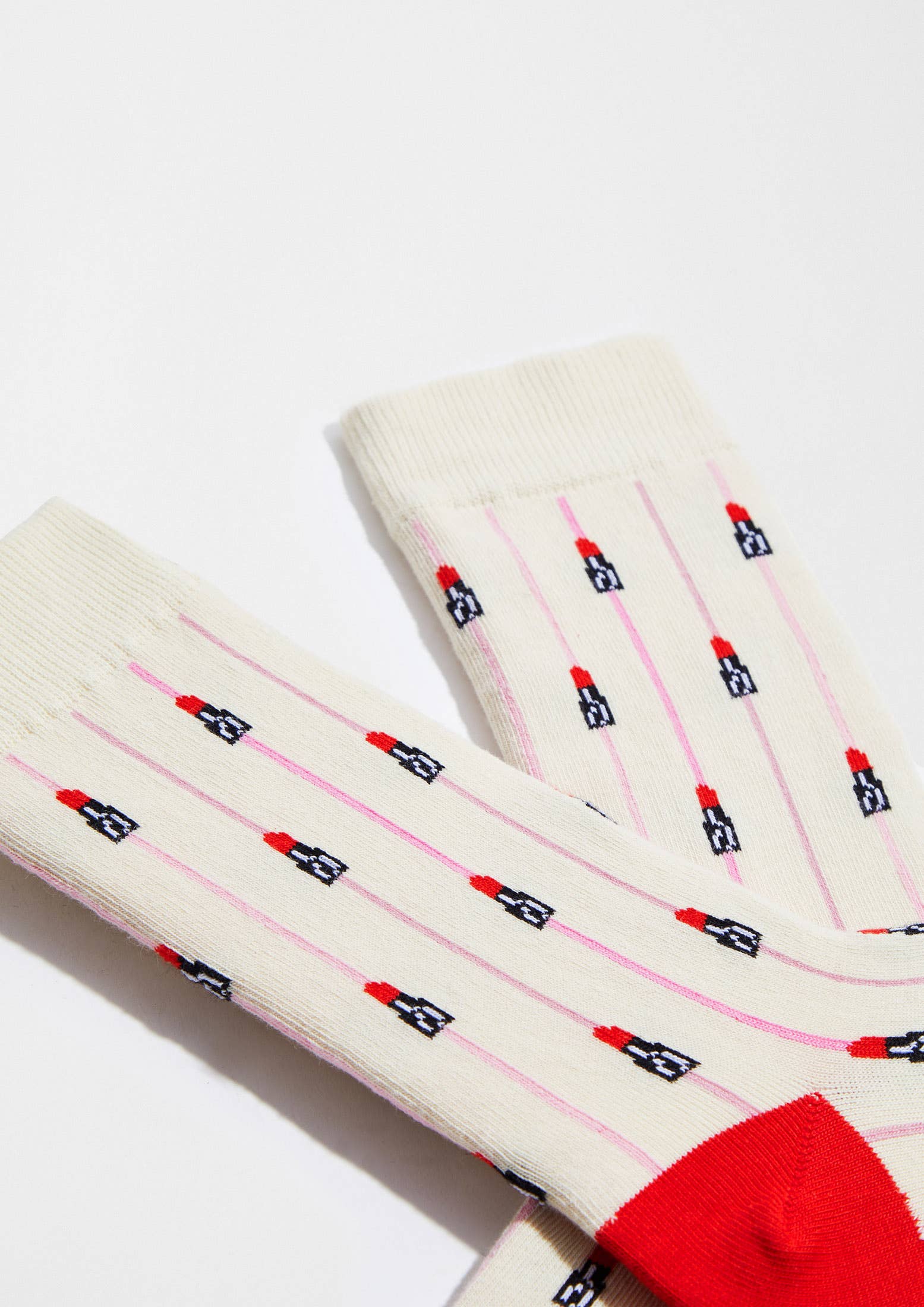 Chaussettes BeEmilyInParis Rouge à lèvres