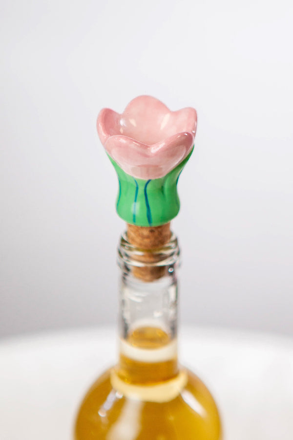 Bloom bottle stopper
