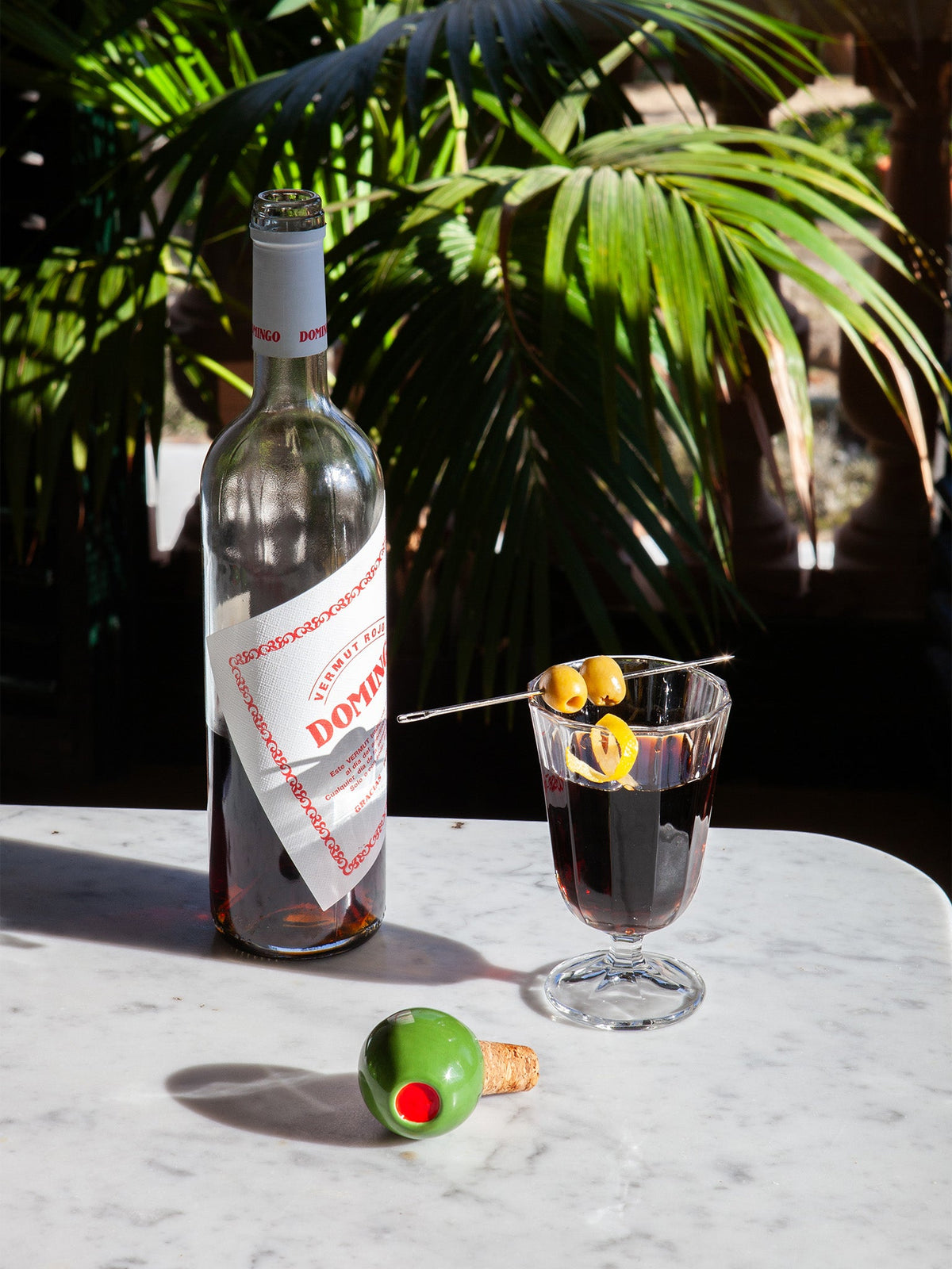 Olivia Olive Bottle Stopper