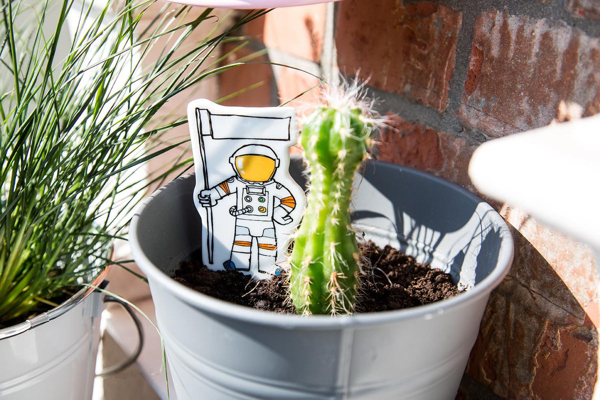 Étiquette Pot de Fleur Astronaute