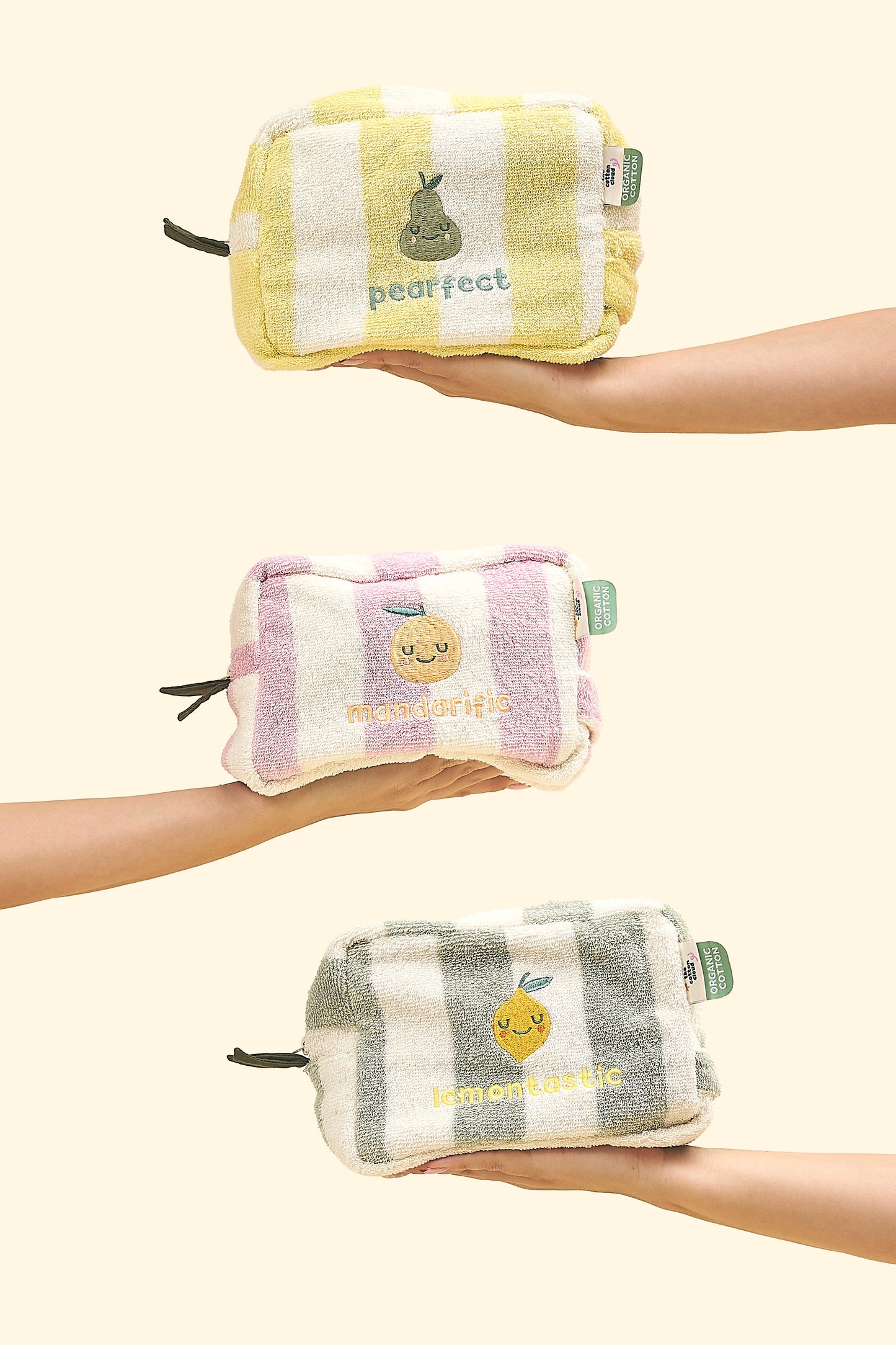 Pedro Pear Sponge Wash Bag
