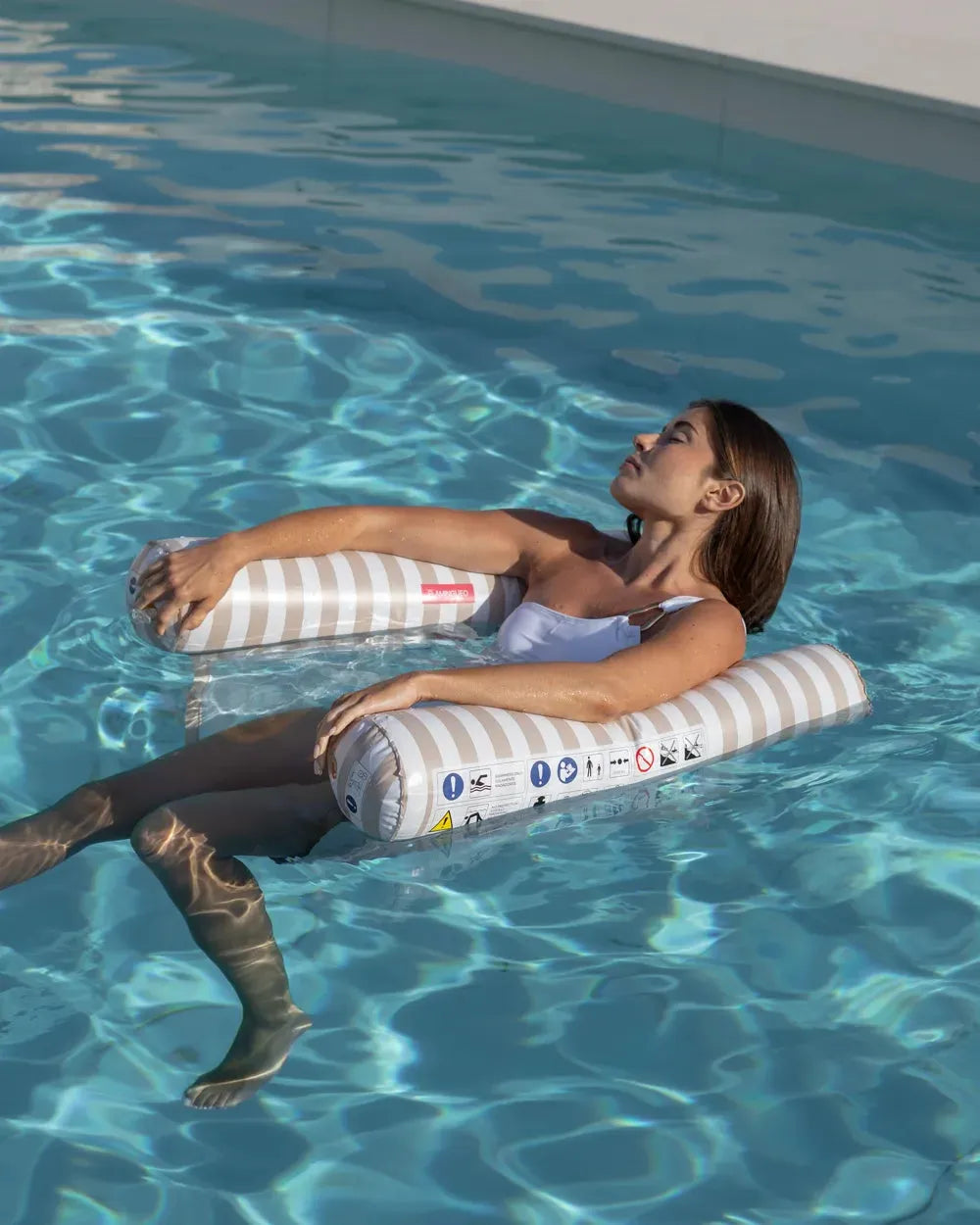 NILO Floating Hammock Pool Float with Net