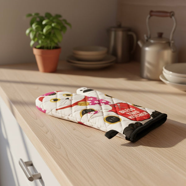 Lucky Cat Oven Mitt