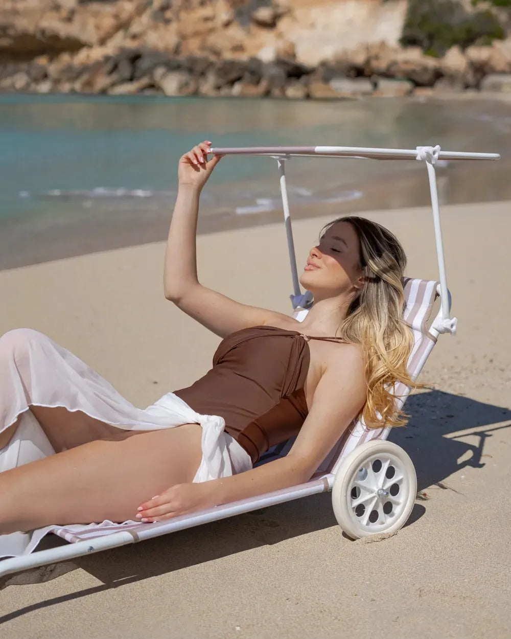 Beach hammock with wheels and parasol – FREYA