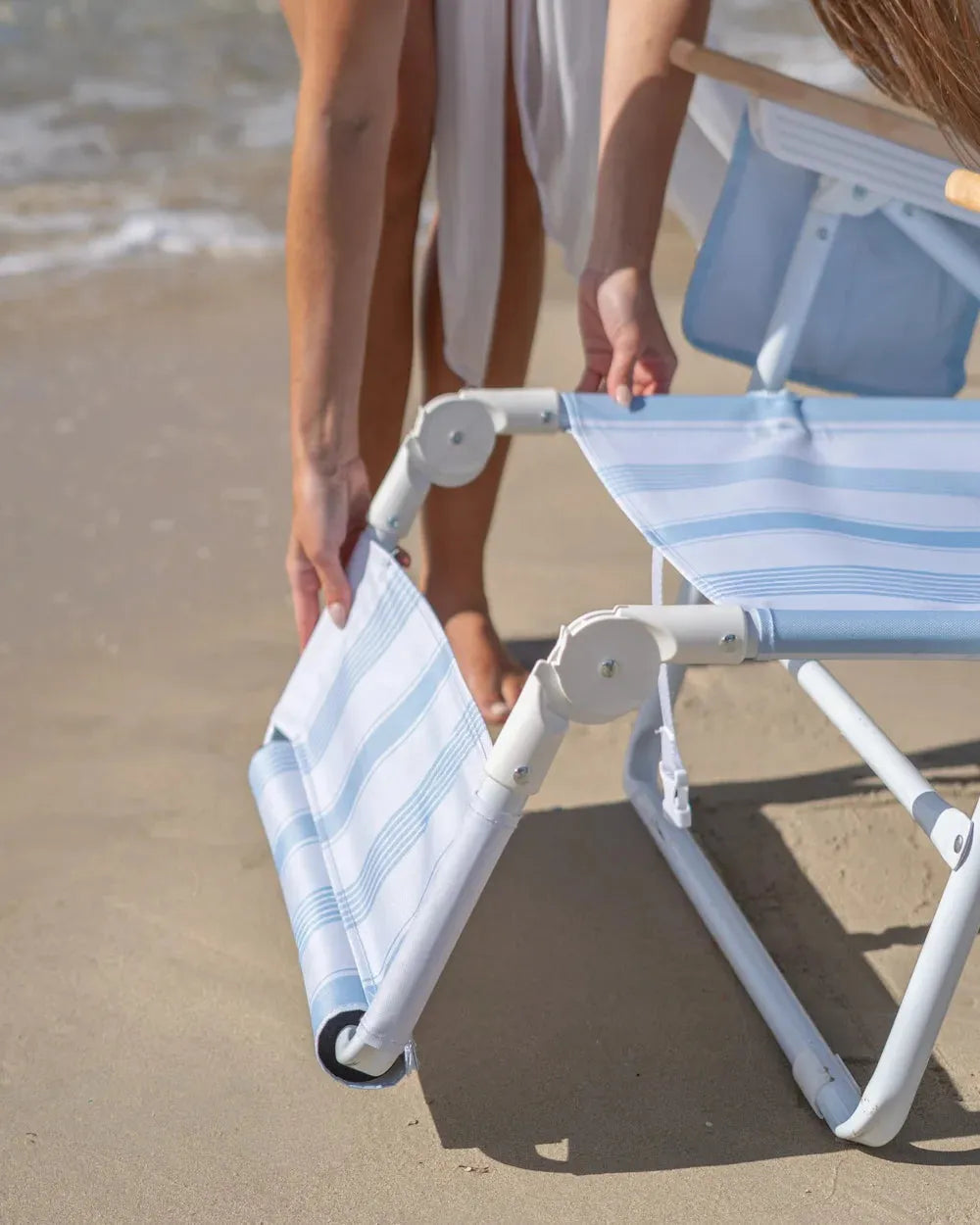 Cannes – Reclining Beach Lounger with Sunshade