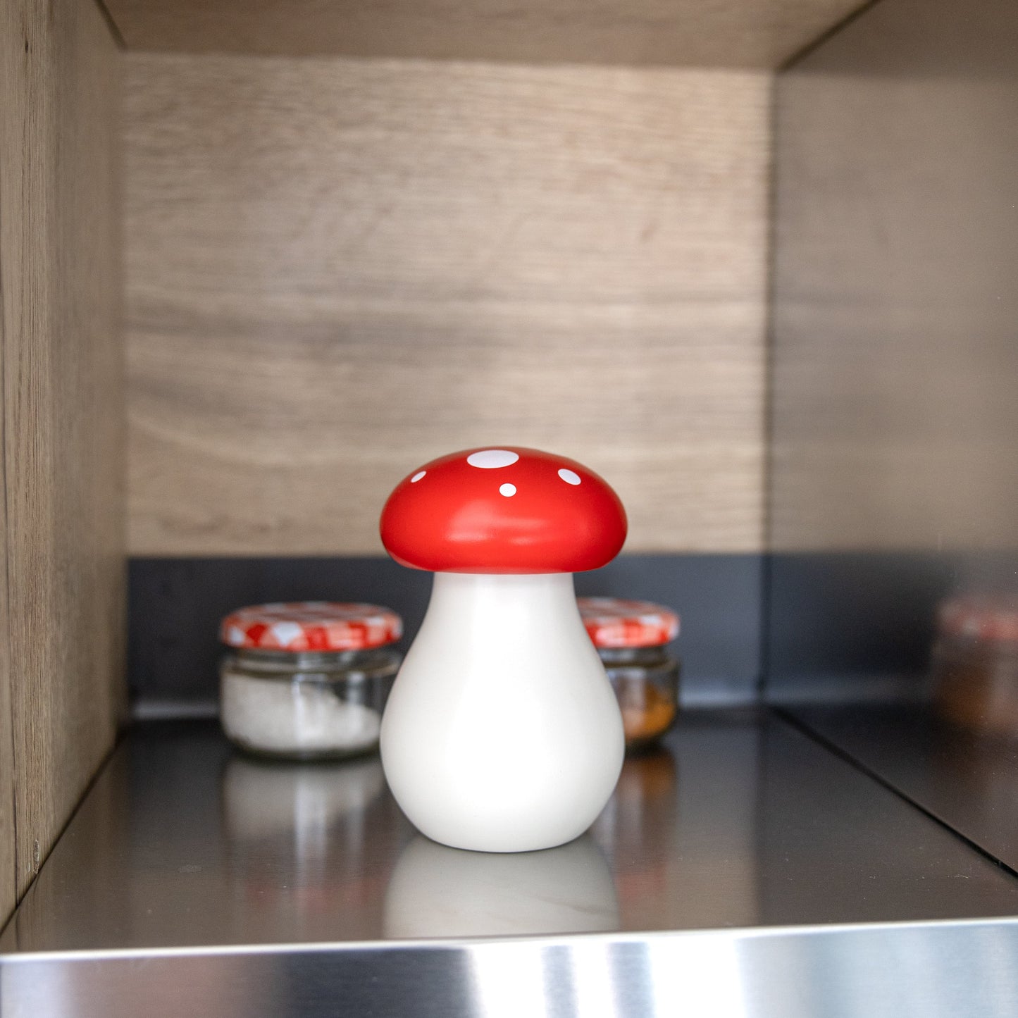 Mushroom pepper mill