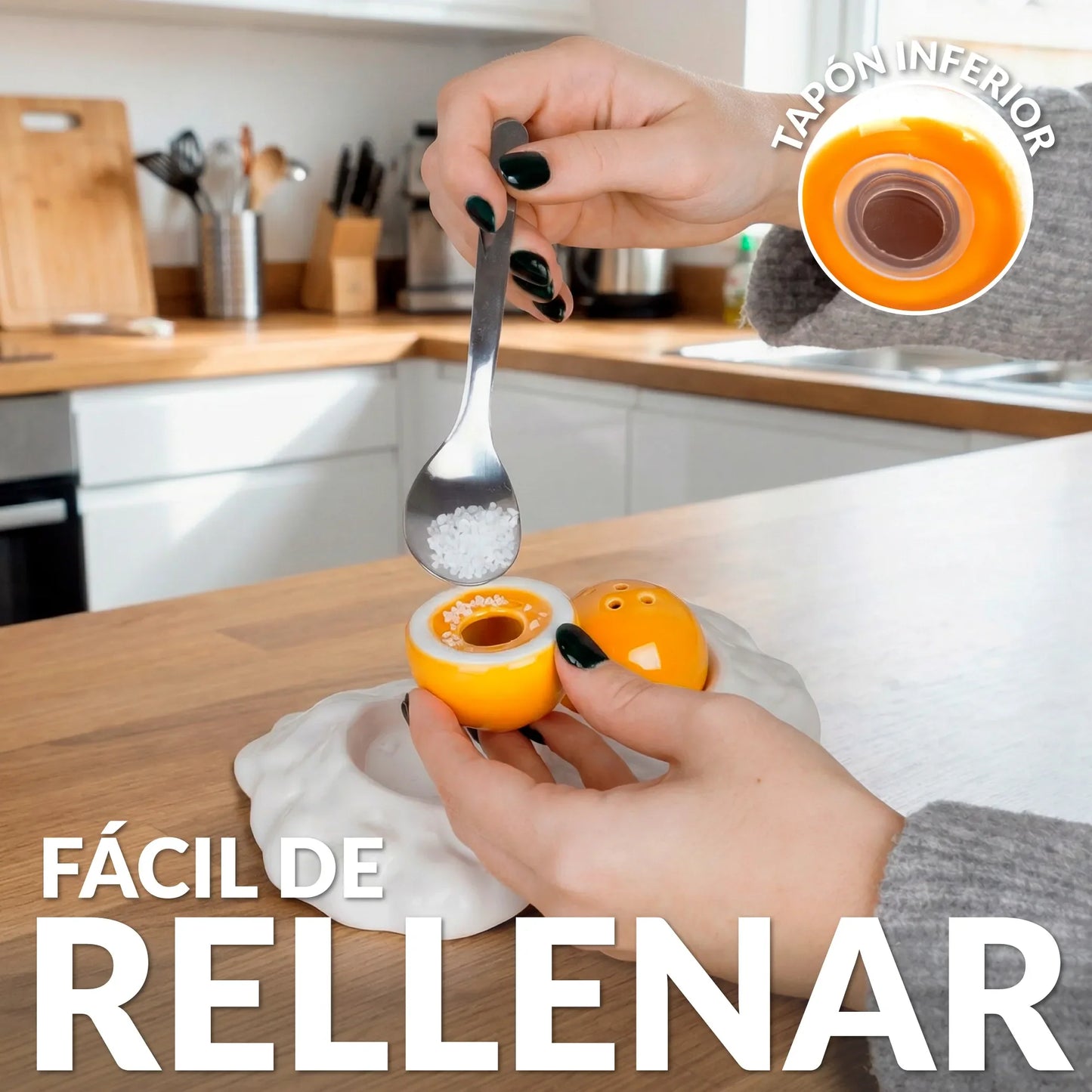 Egg salt and pepper shakers
