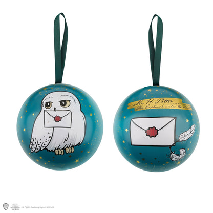 Christmas Capsule with Hedwig Plush Keychain