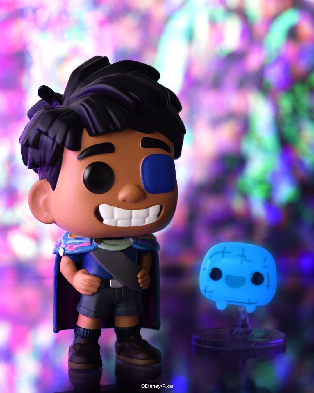 Pop! &amp; Buddy Elio with OOOOO (Glow)