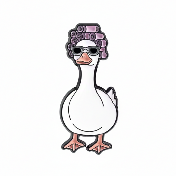 Pin’s Canard Blanc Glamour au Salon de Beauté