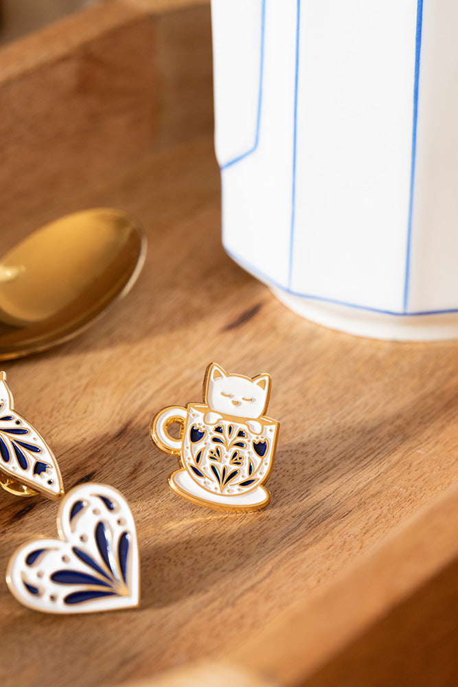 Cup cat - pins