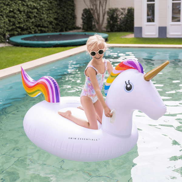 XXL Inflatable Unicorn - White - Dreamscape