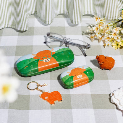 Highland Cow Keychain
