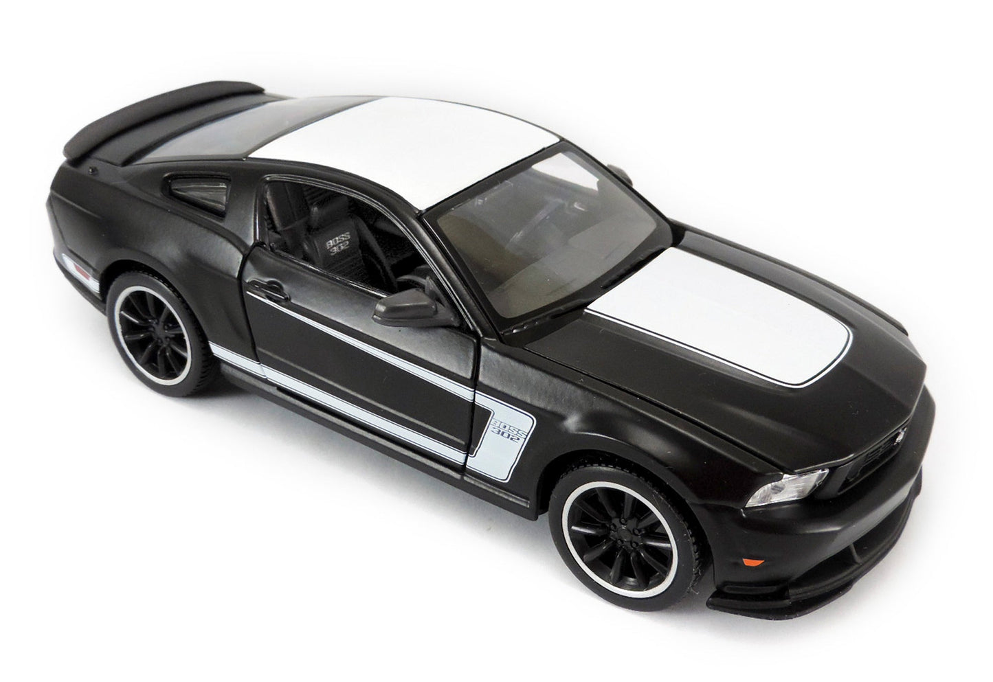 BLACK MATTE FORD MUSTANG 1:24