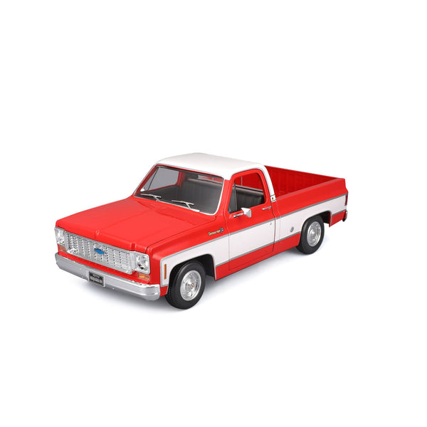 1:18 CHEVROLET C10 CHEYENNE SUPER PICKUP TRUCK