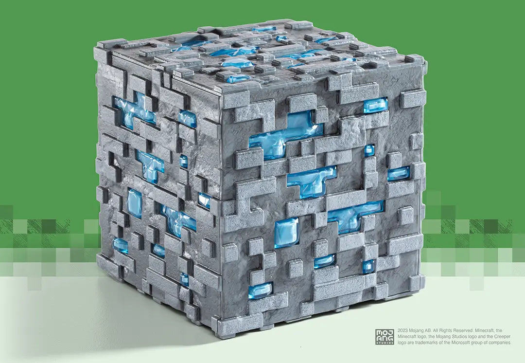 replique minecraft minerai de diamant lumineux noble collection