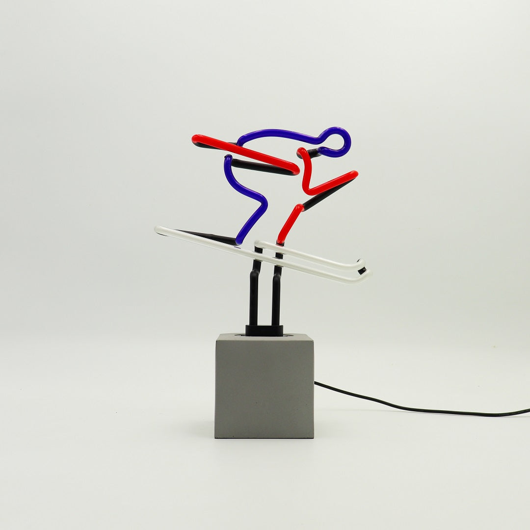 Red, blue, and white "Ski" neon sign