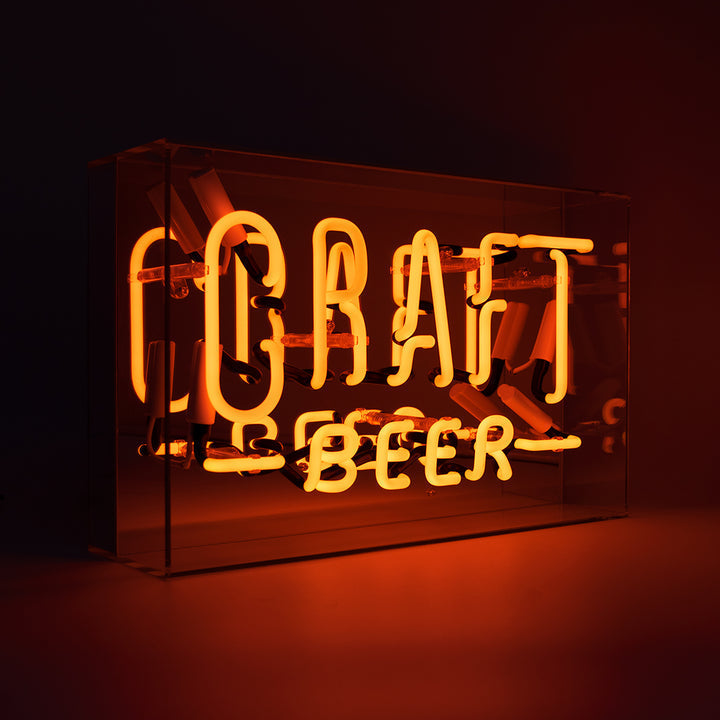BIRRA ARTIGIANALE AL NEON