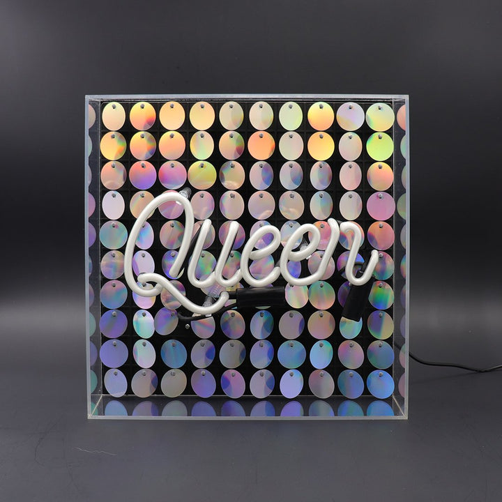 REGINA del Neon