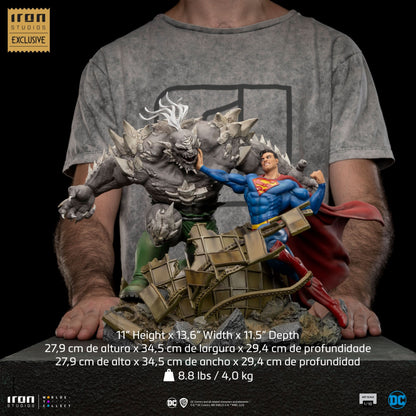Superman vs. Doomsday Statue - DC Comics - Art Scale 1/10 - Iron Studios