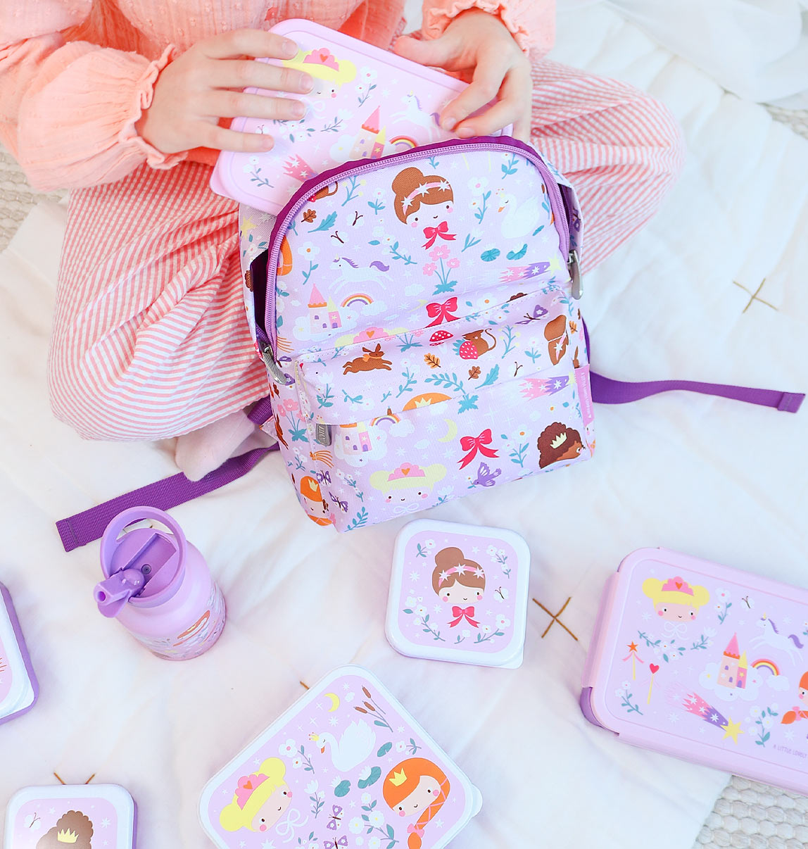 Lot de 4 boîtes repas et goûter - Princesses – vue 7 – A Little Lovely Company