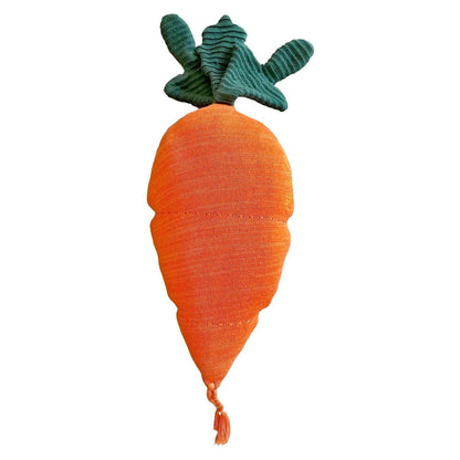 Knitted cushion Cathy the Carrot