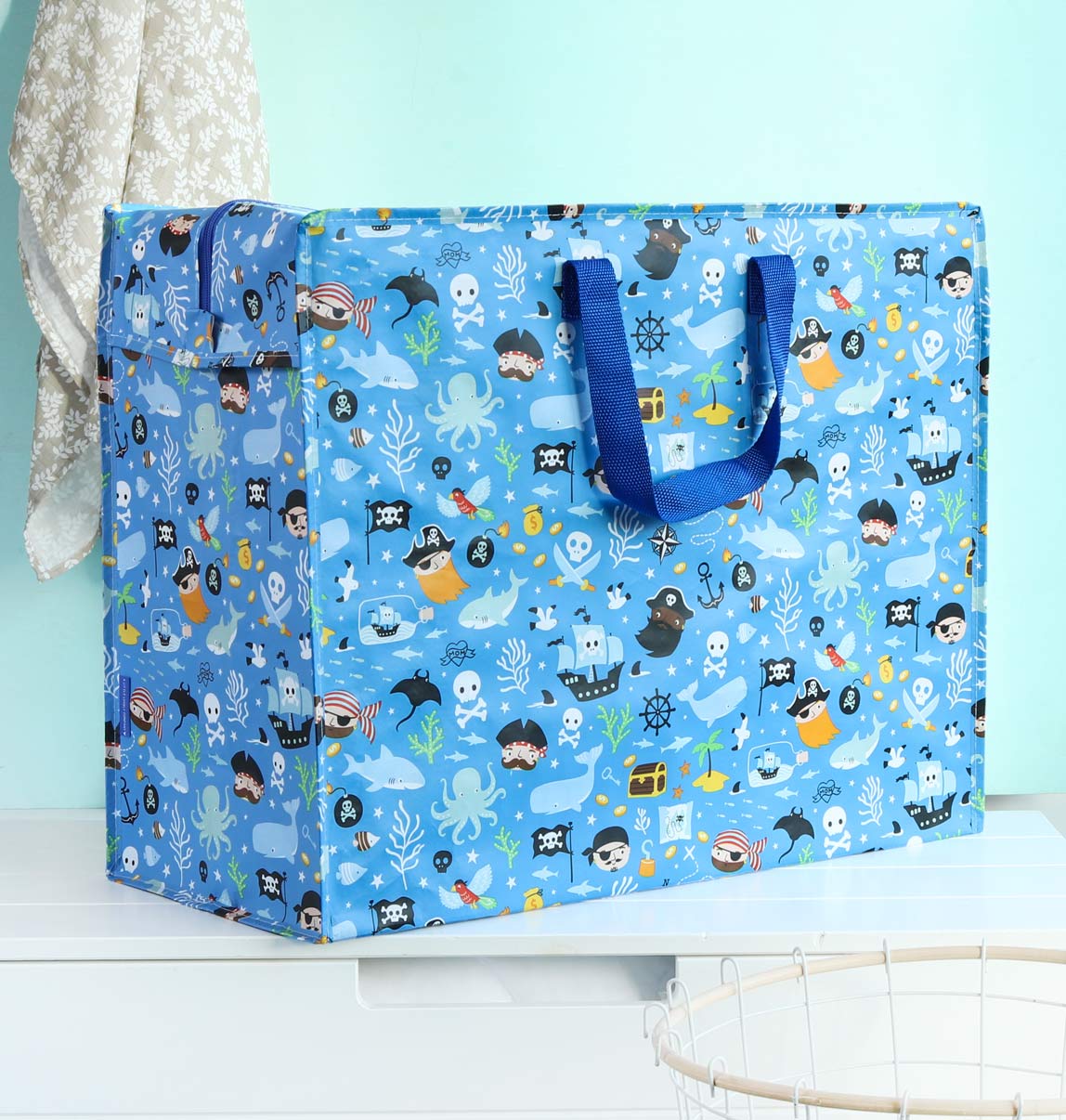 Grand sac de rangement XL - Pirates – vue 2 – A Little Lovely Company